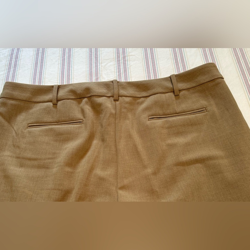 Talbots Women’s Classic Dress Pants with Flared Bottom Size 18 - Picture 4 of 9